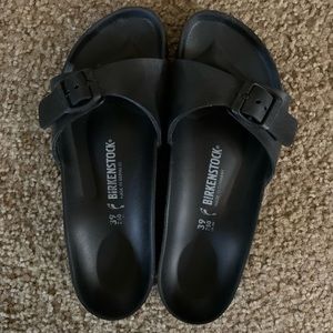 Birkenstock Madrid essentials